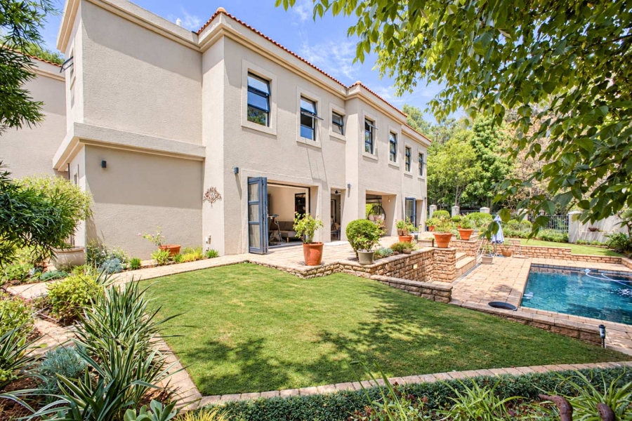 4 Bedroom Property for Sale in Dainfern Golf Estate Gauteng