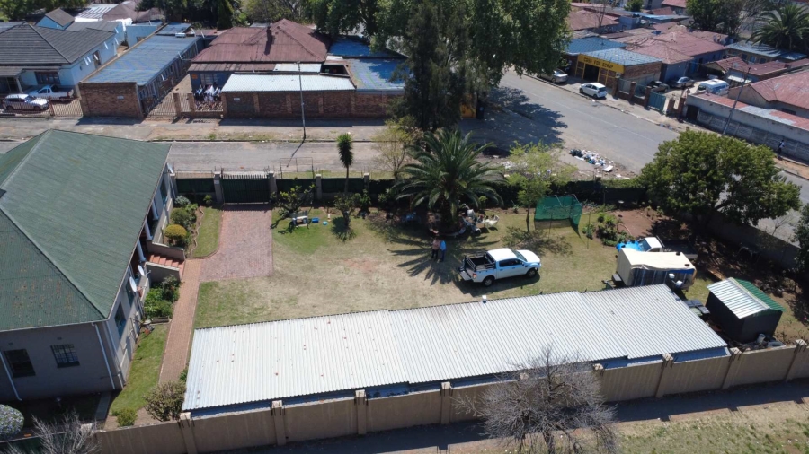12 Bedroom Property for Sale in Germiston South Gauteng