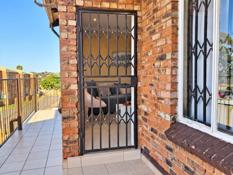 2 Bedroom Property for Sale in Groblerpark Gauteng