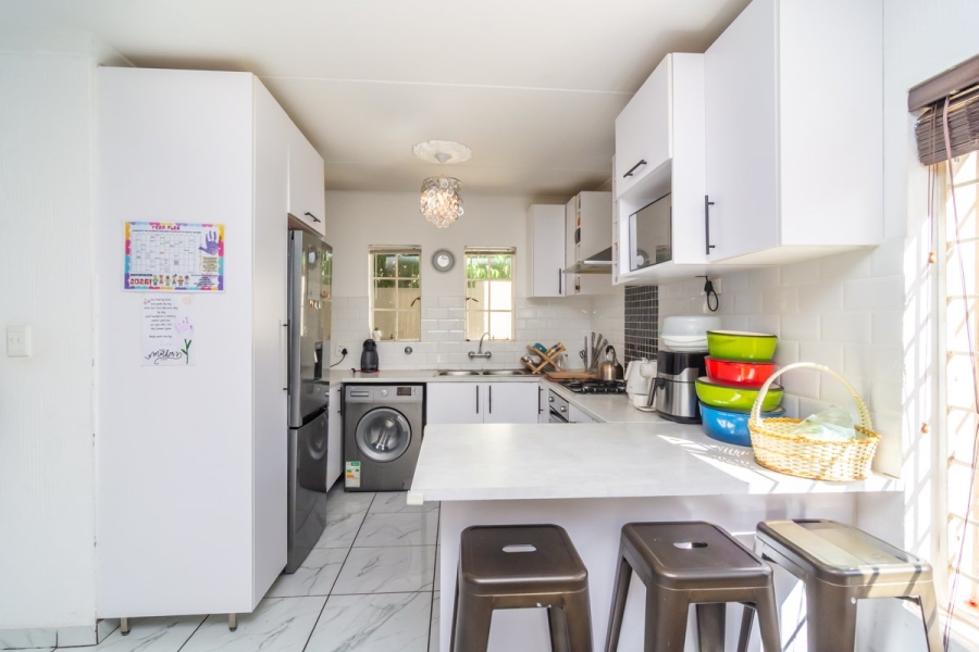 3 Bedroom Property for Sale in Willowbrook Gauteng