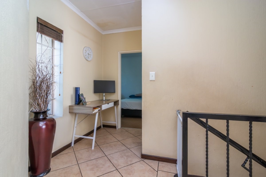 3 Bedroom Property for Sale in Willowbrook Gauteng