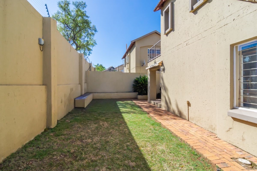 3 Bedroom Property for Sale in Willowbrook Gauteng