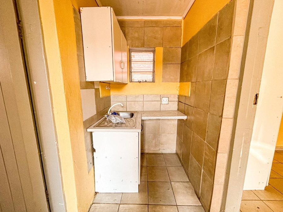 14 Bedroom Property for Sale in Unigray Gauteng
