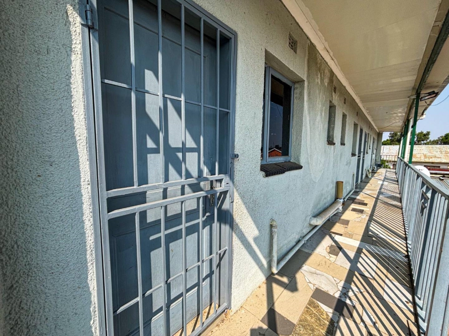 14 Bedroom Property for Sale in Unigray Gauteng
