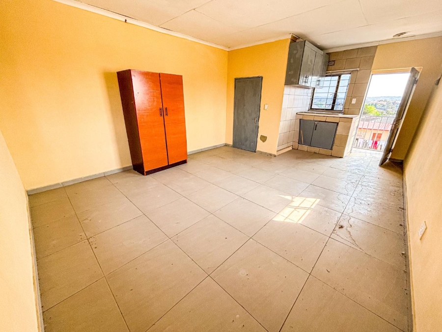 14 Bedroom Property for Sale in Unigray Gauteng