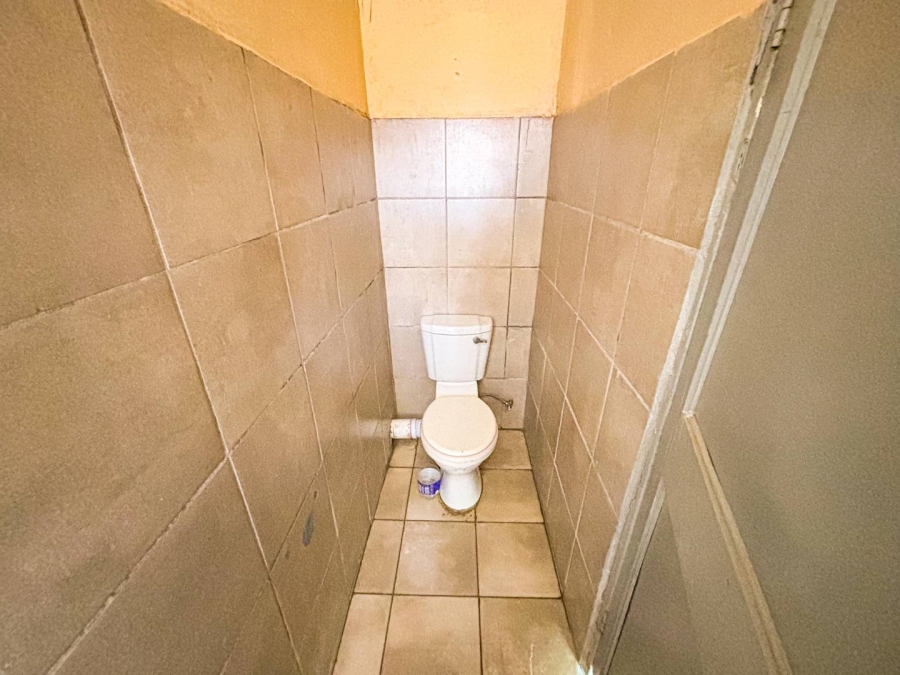 14 Bedroom Property for Sale in Unigray Gauteng