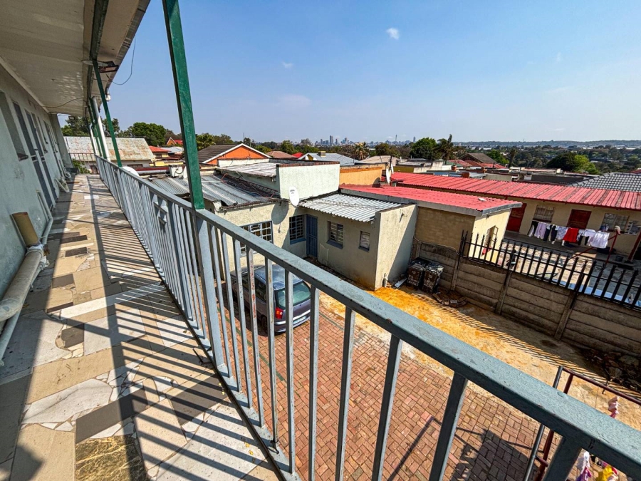 14 Bedroom Property for Sale in Unigray Gauteng