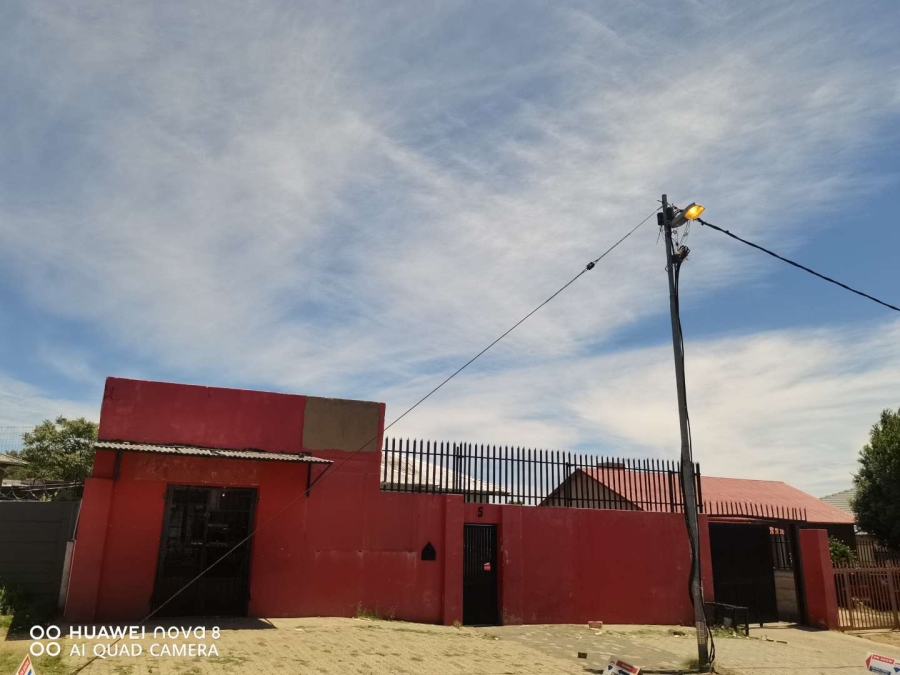 14 Bedroom Property for Sale in Unigray Gauteng