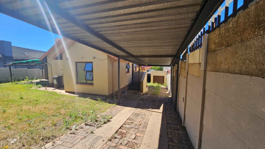 3 Bedroom Property for Sale in Lindhaven Gauteng