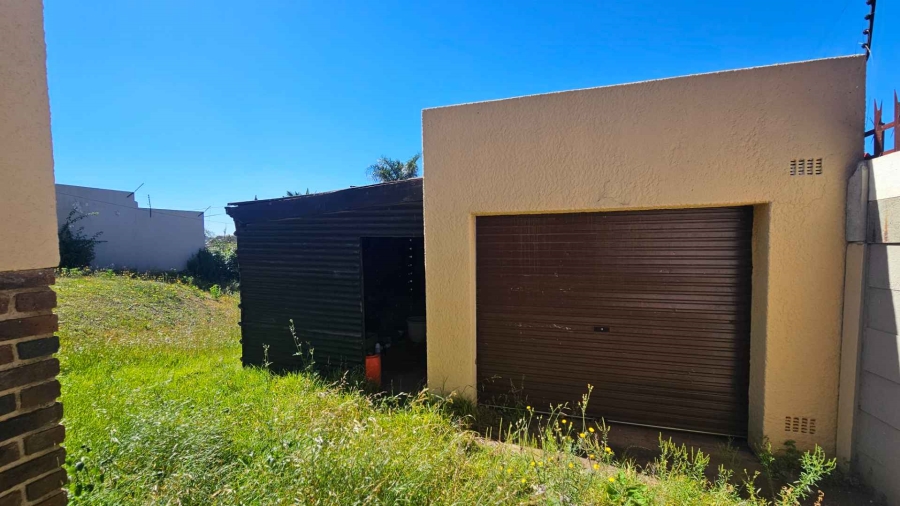 3 Bedroom Property for Sale in Lindhaven Gauteng