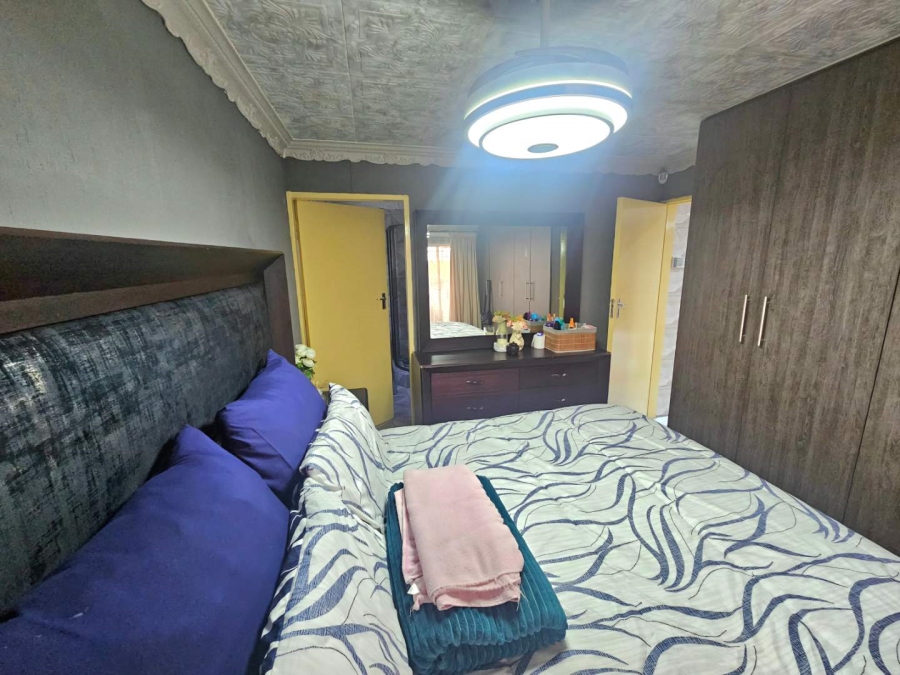 3 Bedroom Property for Sale in Lotus Gardens Gauteng