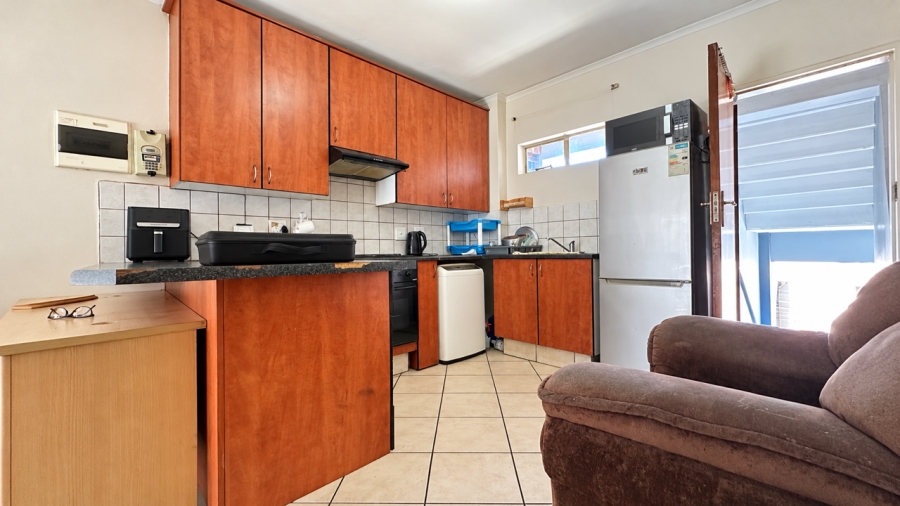 2 Bedroom Property for Sale in Vorna Valley Gauteng