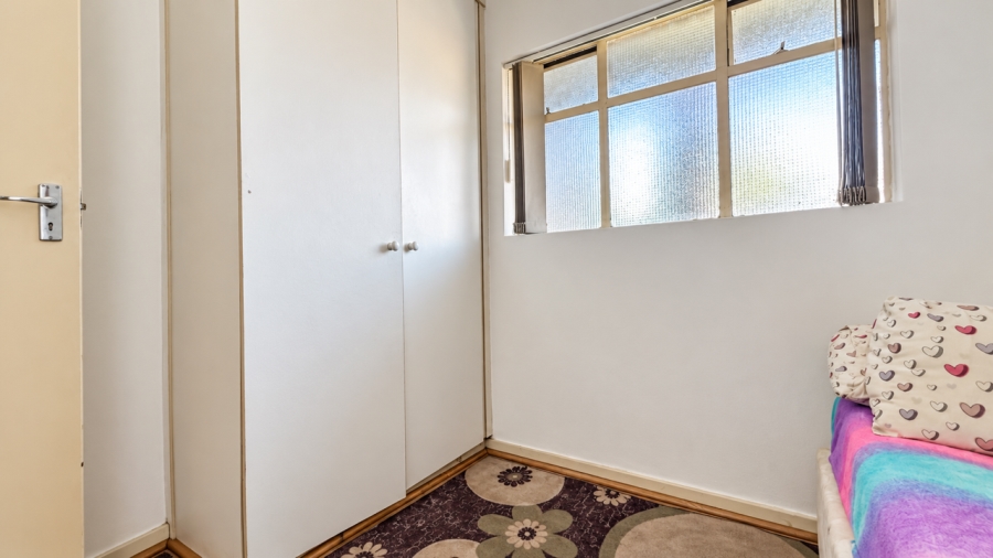 2 Bedroom Property for Sale in Vorna Valley Gauteng