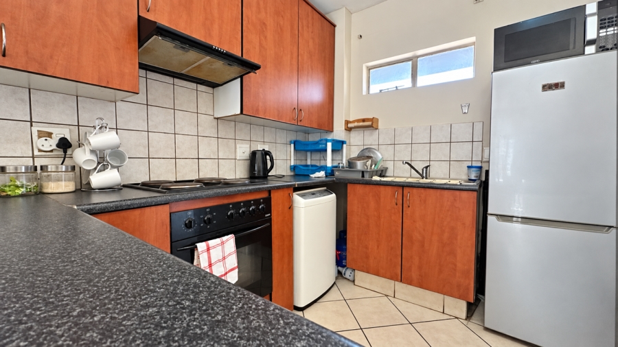 2 Bedroom Property for Sale in Vorna Valley Gauteng