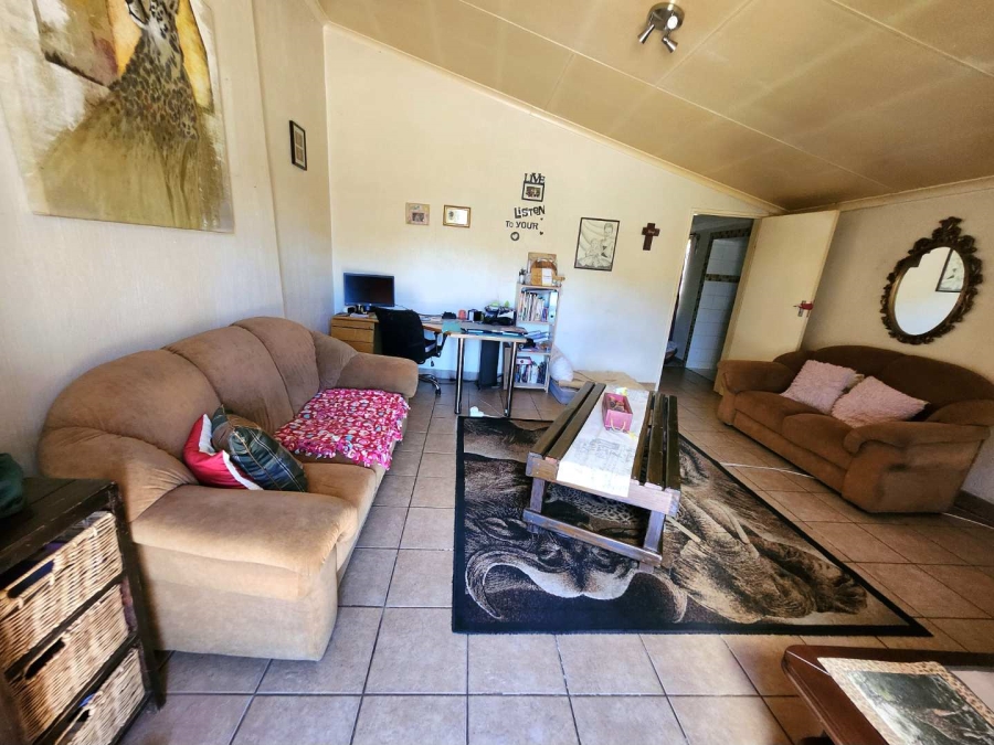 4 Bedroom Property for Sale in Verwoerdpark Gauteng