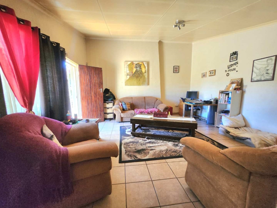 4 Bedroom Property for Sale in Verwoerdpark Gauteng