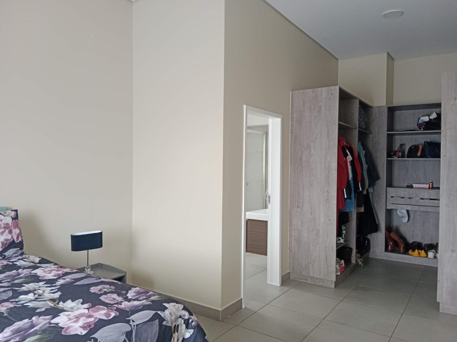 To Let 3 Bedroom Property for Rent in Bedfordview Gauteng