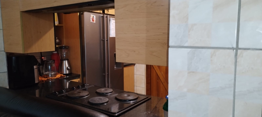 4 Bedroom Property for Sale in Nkwe Estate Gauteng