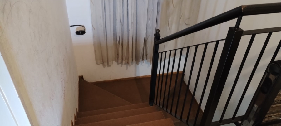 4 Bedroom Property for Sale in Nkwe Estate Gauteng