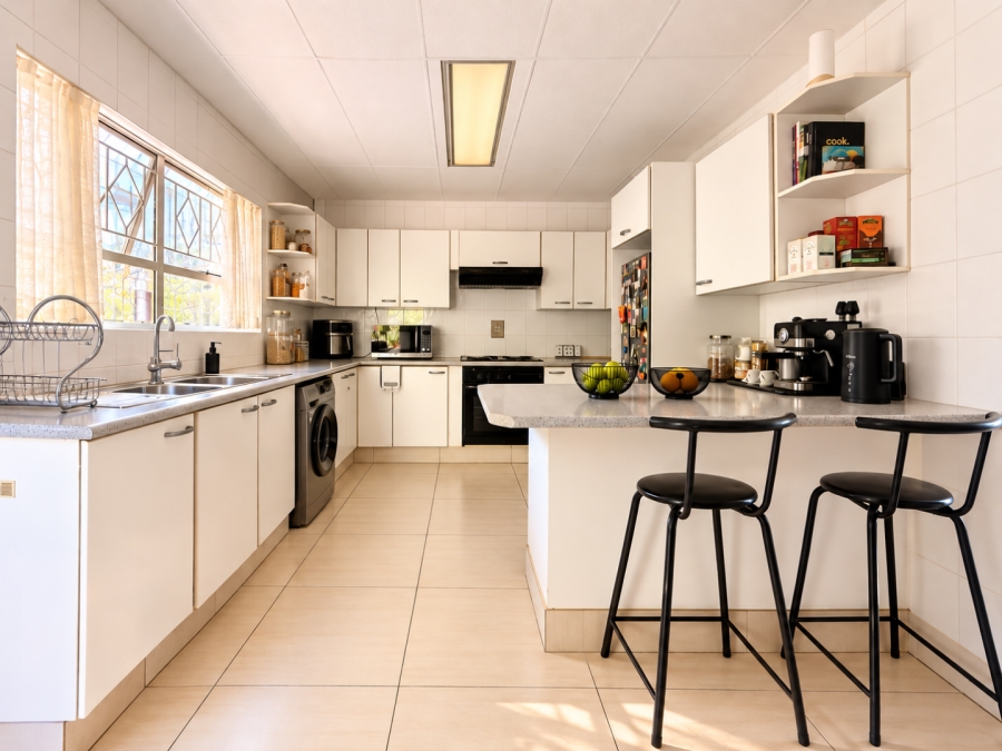 3 Bedroom Property for Sale in Glenvista Gauteng