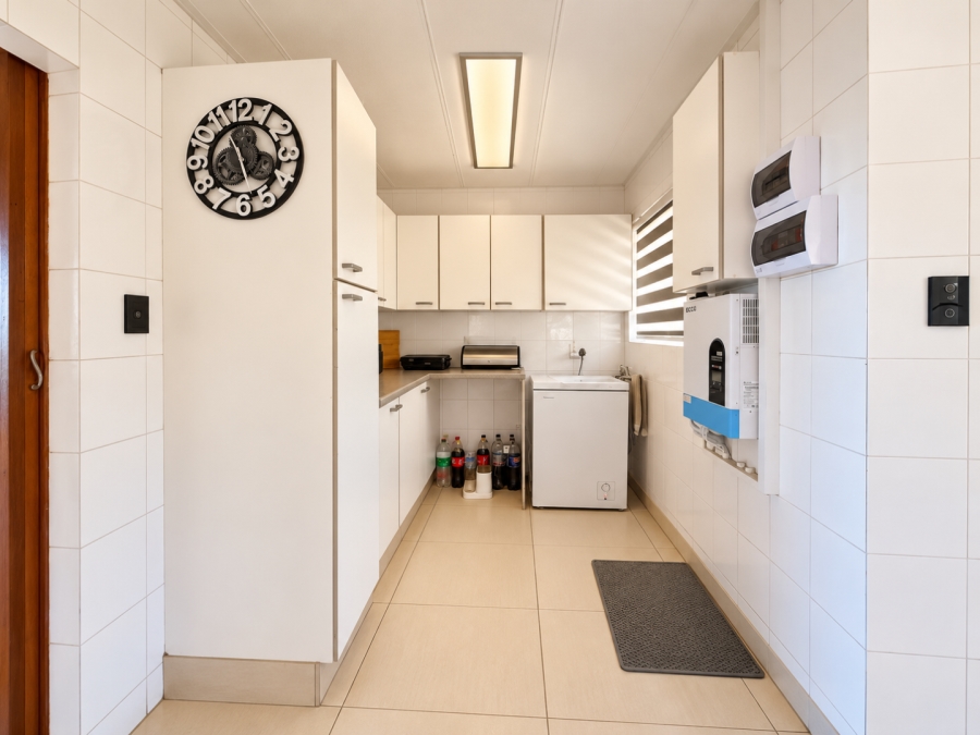 3 Bedroom Property for Sale in Glenvista Gauteng