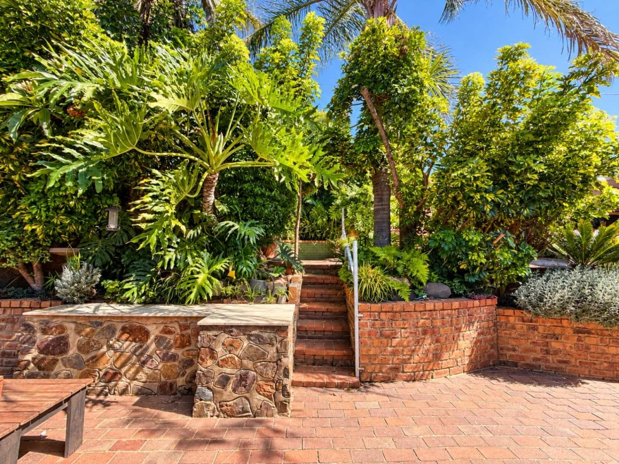 3 Bedroom Property for Sale in Glenvista Gauteng