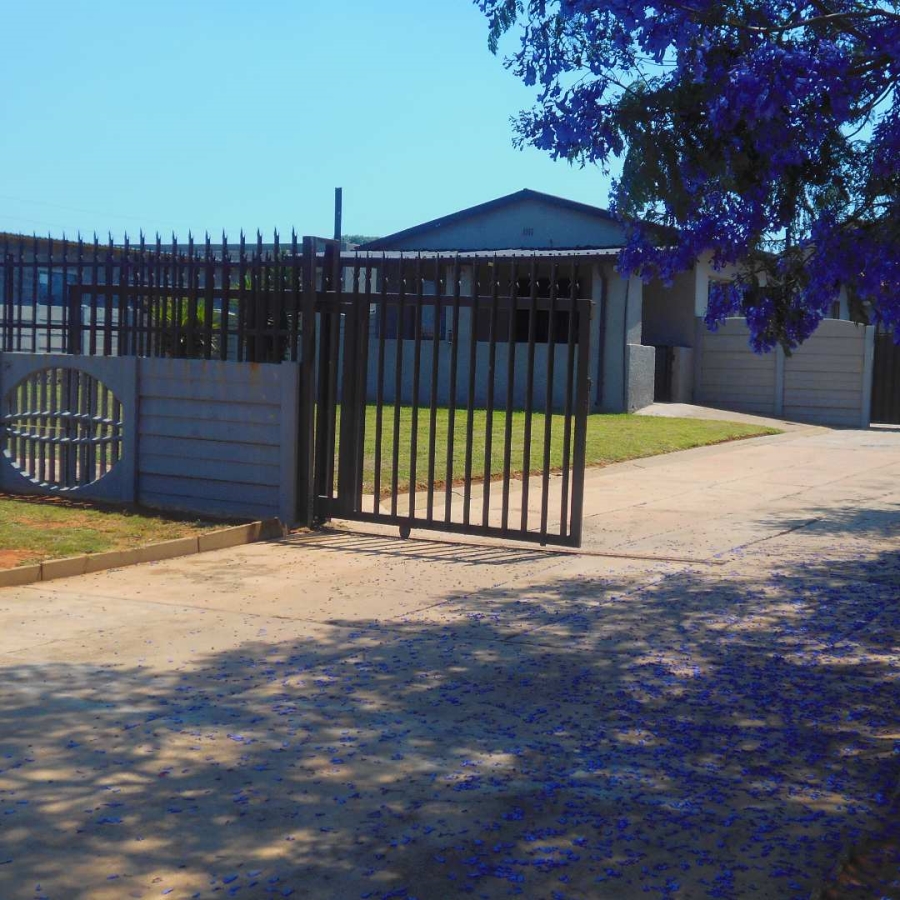 3 Bedroom Property for Sale in Brackenhurst Gauteng