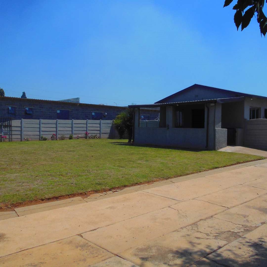 3 Bedroom Property for Sale in Brackenhurst Gauteng