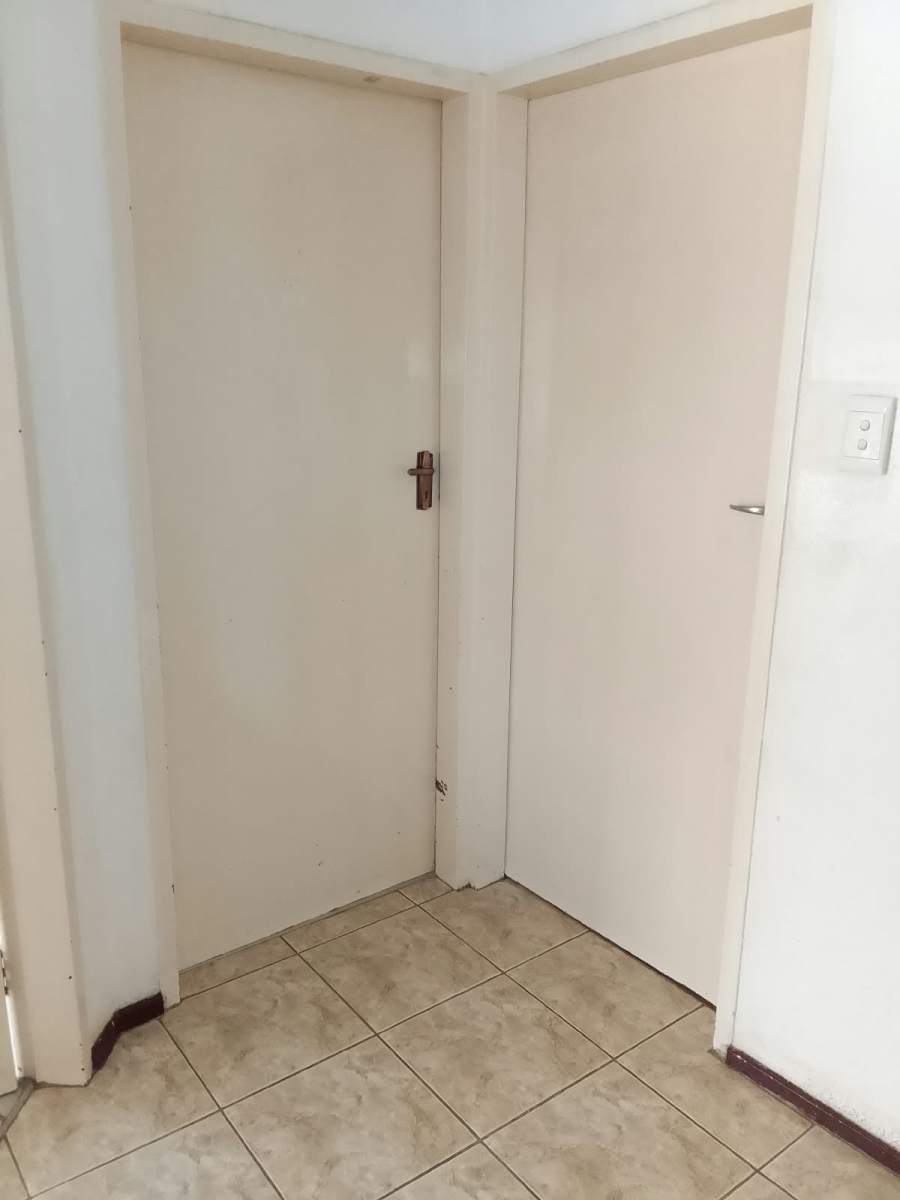 3 Bedroom Property for Sale in Roodepoort West Gauteng