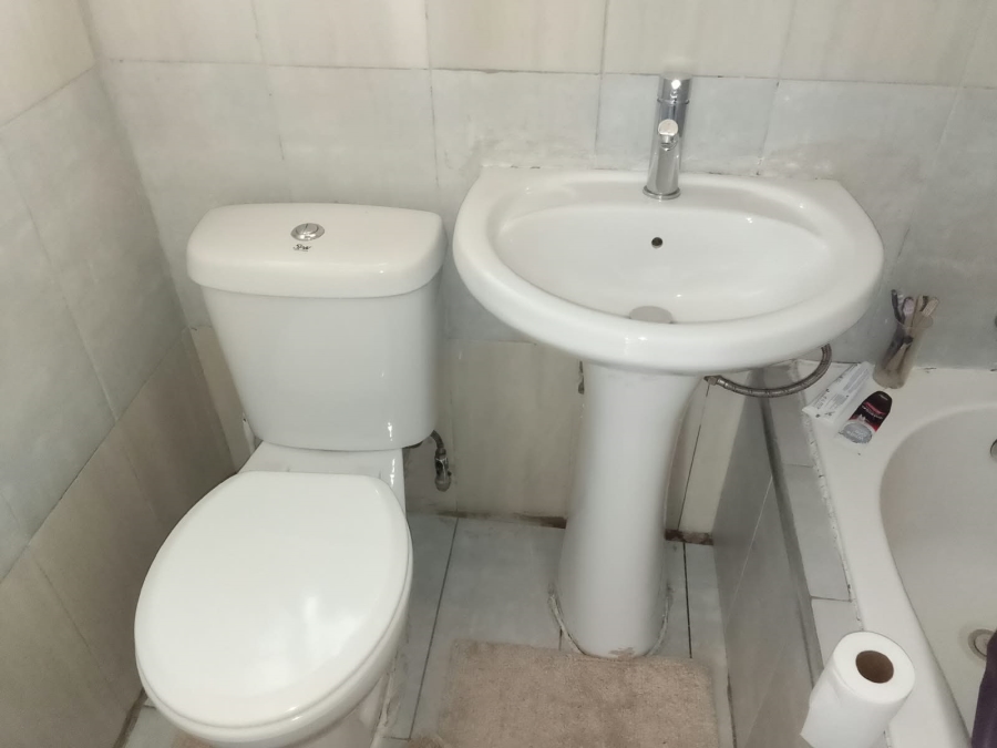 3 Bedroom Property for Sale in Roodepoort West Gauteng