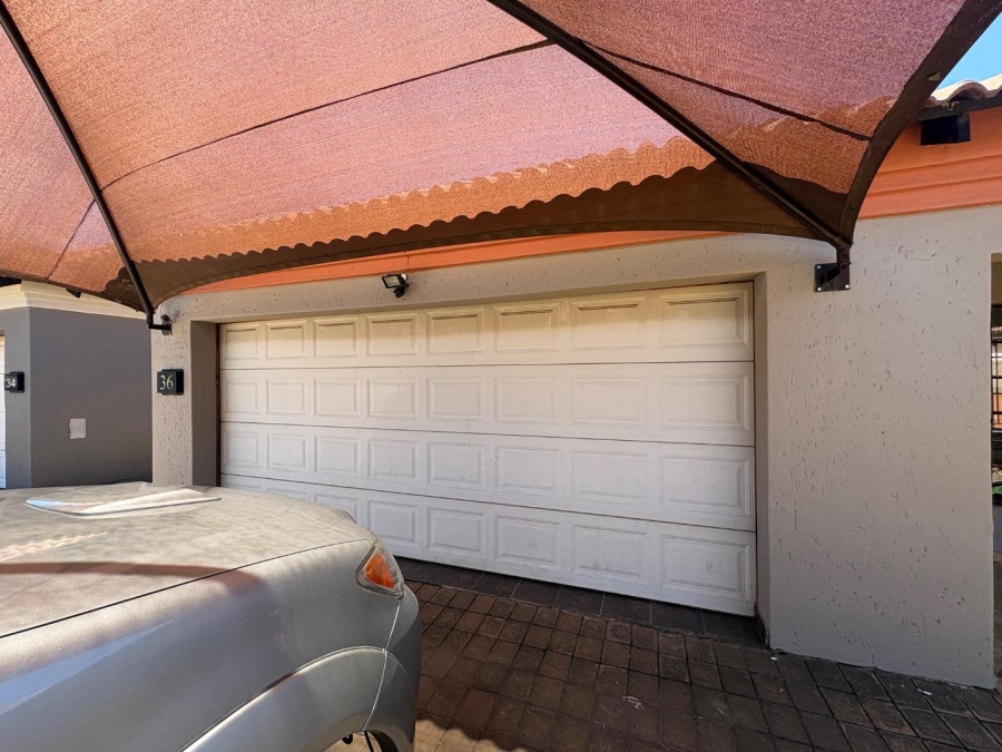 To Let 3 Bedroom Property for Rent in New State Areas Gauteng