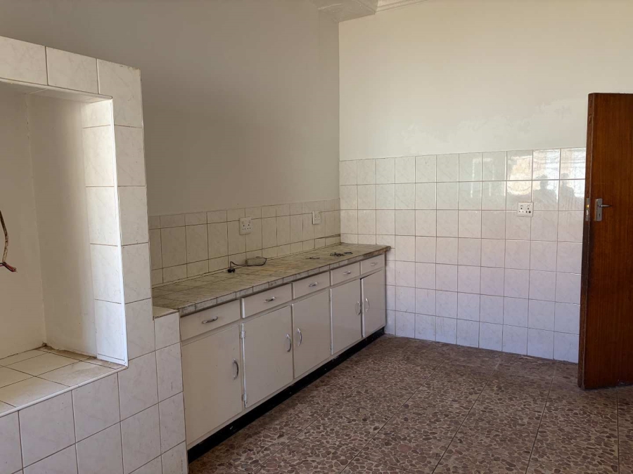 3 Bedroom Property for Sale in Orange Grove Gauteng