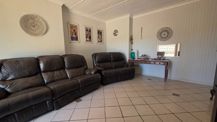 3 Bedroom Property for Sale in Verwoerdpark Gauteng