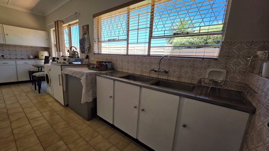 3 Bedroom Property for Sale in Verwoerdpark Gauteng