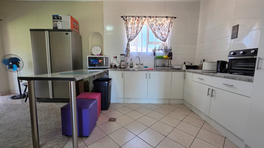 3 Bedroom Property for Sale in Verwoerdpark Gauteng