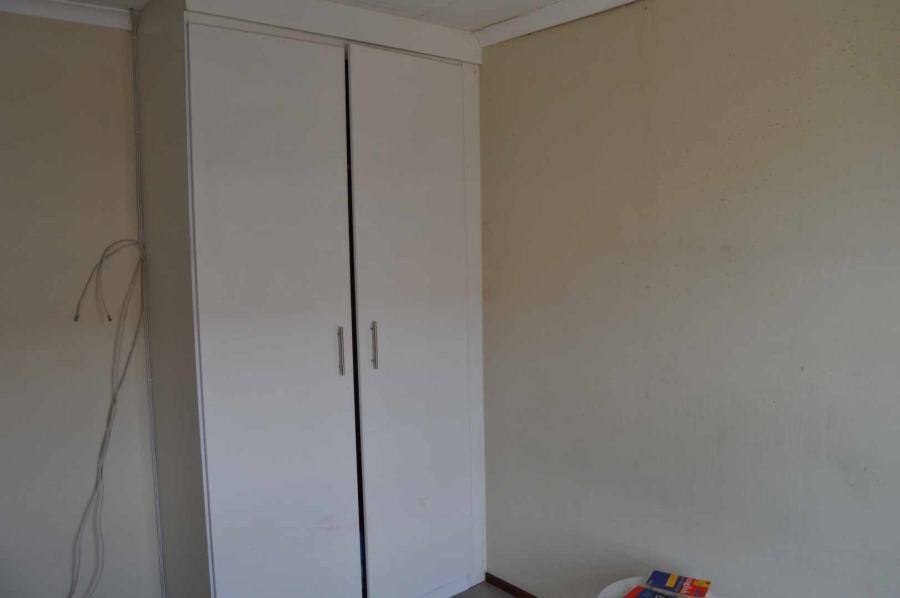 2 Bedroom Property for Sale in Albertsdal Gauteng