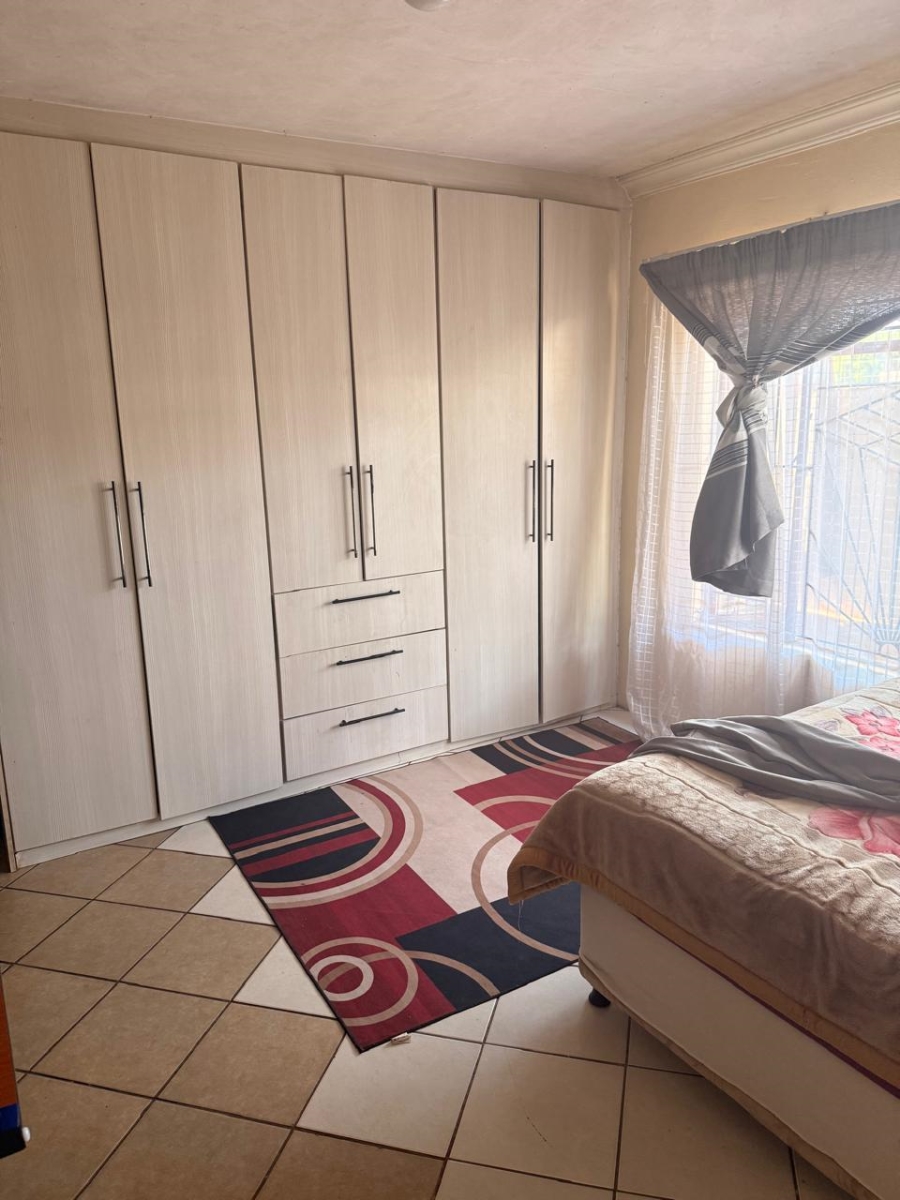 4 Bedroom Property for Sale in Soshanguve VV Gauteng