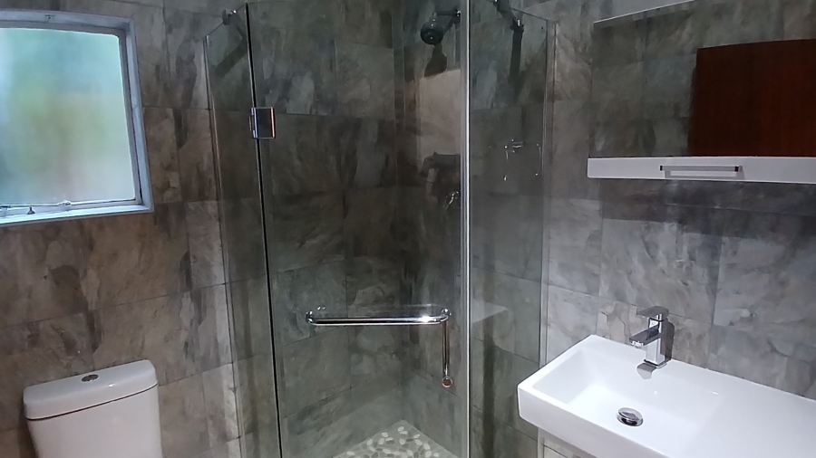 To Let 3 Bedroom Property for Rent in Hurlingham Manor Gauteng