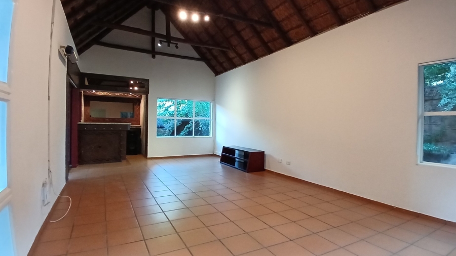 To Let 3 Bedroom Property for Rent in Hurlingham Manor Gauteng
