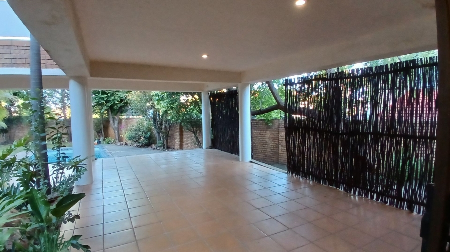 To Let 3 Bedroom Property for Rent in Hurlingham Manor Gauteng