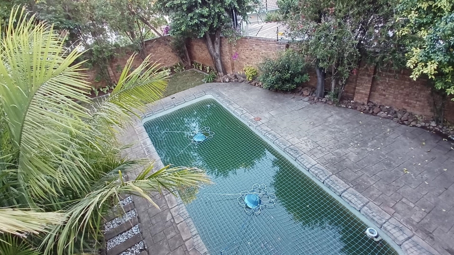To Let 3 Bedroom Property for Rent in Hurlingham Manor Gauteng