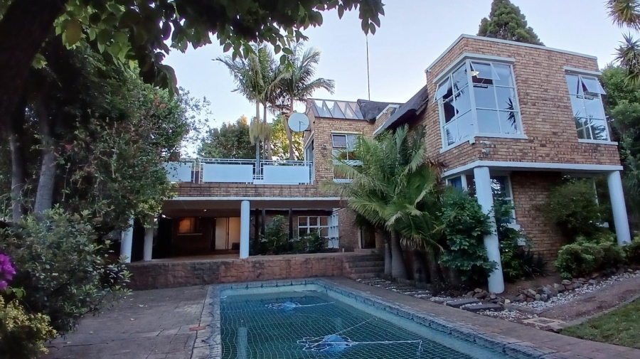 To Let 3 Bedroom Property for Rent in Hurlingham Manor Gauteng