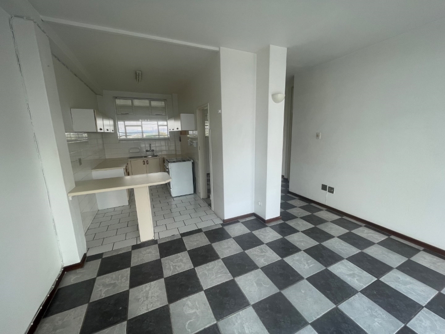 To Let 1 Bedroom Property for Rent in Illovo Gauteng