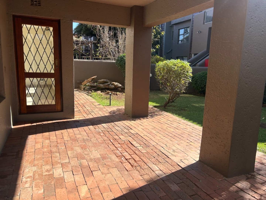 To Let 3 Bedroom Property for Rent in Lakefield Gauteng