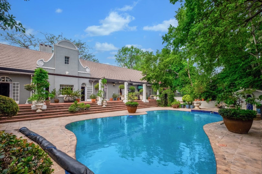 7 Bedroom Property for Sale in Lanseria Gauteng