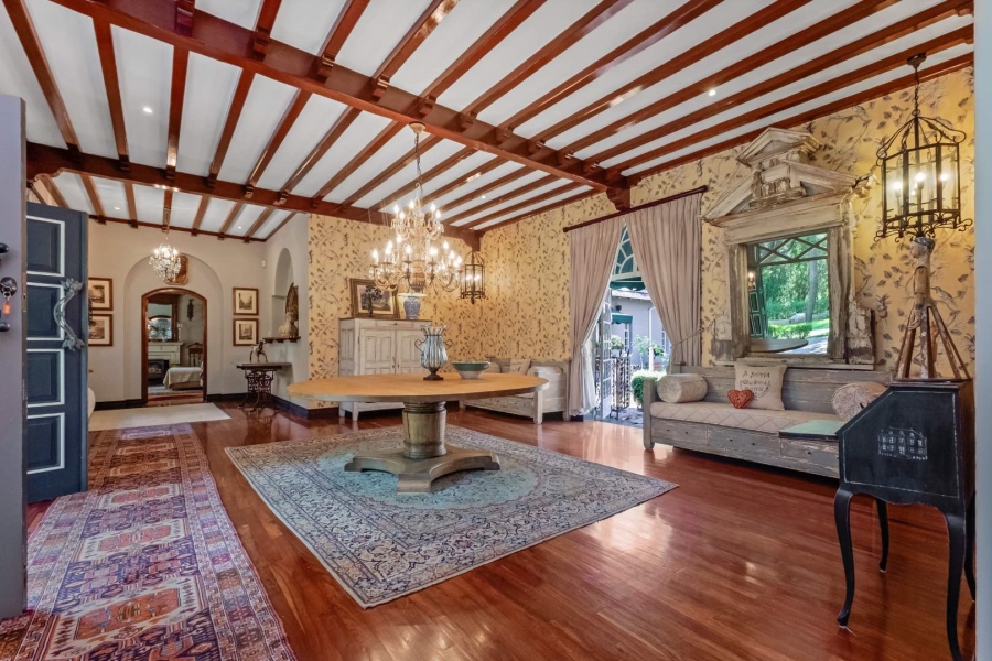 7 Bedroom Property for Sale in Lanseria Gauteng