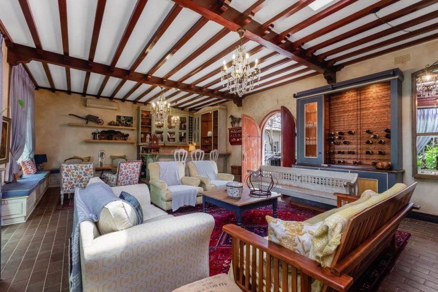 7 Bedroom Property for Sale in Lanseria Gauteng