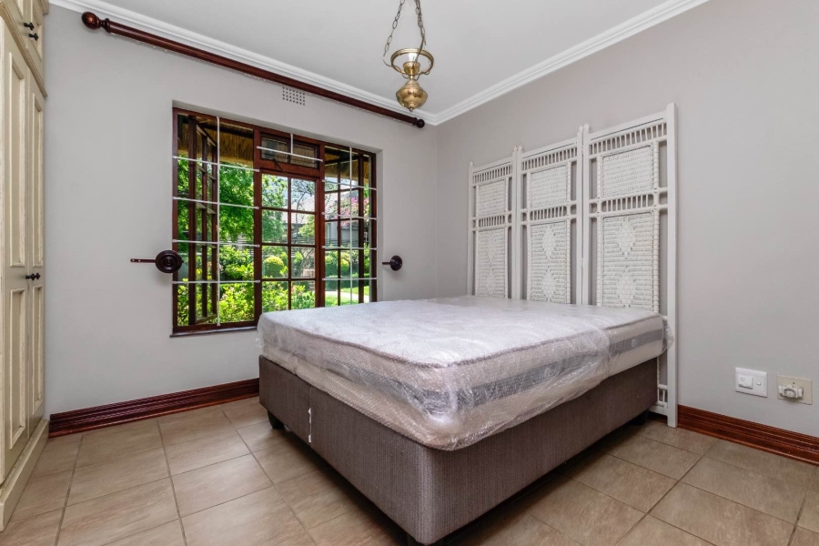 7 Bedroom Property for Sale in Lanseria Gauteng