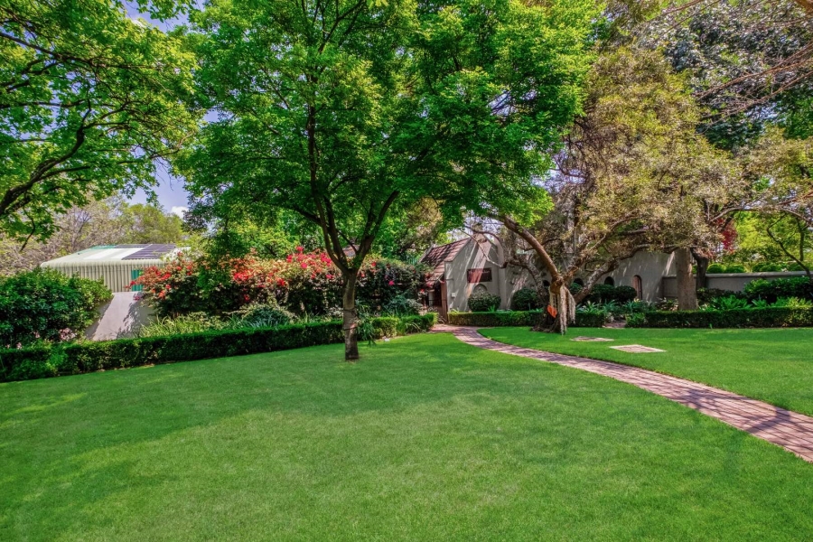 7 Bedroom Property for Sale in Lanseria Gauteng
