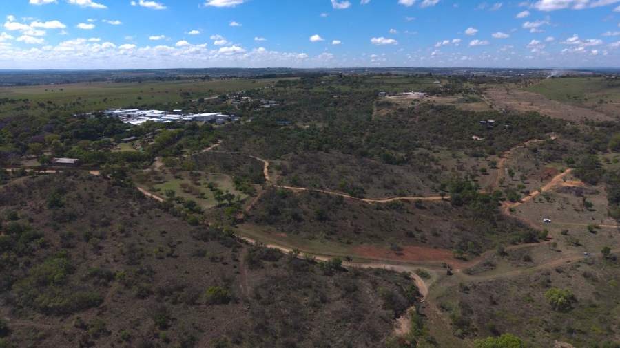 7 Bedroom Property for Sale in Lanseria Gauteng